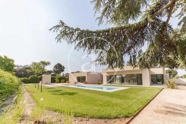 en Calle Valle de Sta. Ana