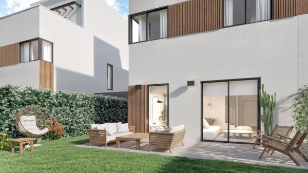 Chalet adosado en venta en calle Solana Alta, 3