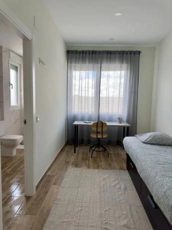 Chalet adosado en venta en Ronda de Castilla Oeste, 145