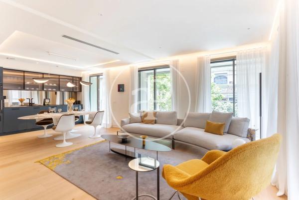 Piso en venta en Vila de Gràcia