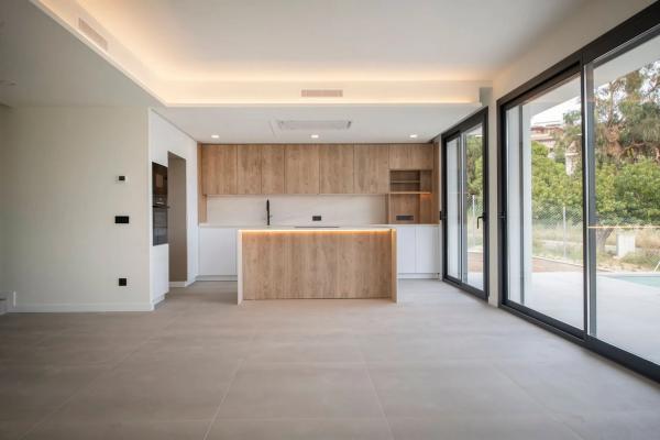 Casa o chalet independiente en venta en calle Vinya, 2