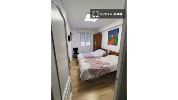 Piso en alquiler de 3 habitaciones en Moreaga, Bilbao