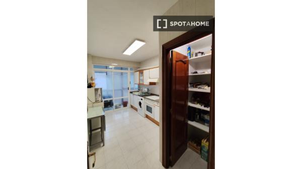 Piso en alquiler de 3 habitaciones en Moreaga, Bilbao