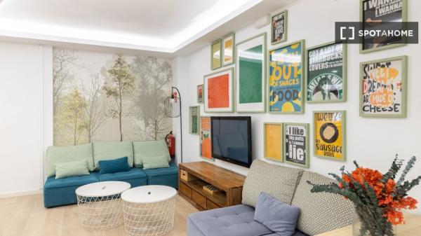 Se alquila habitación en Barcelona