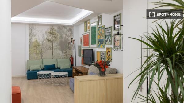 Se alquila habitación en Barcelona