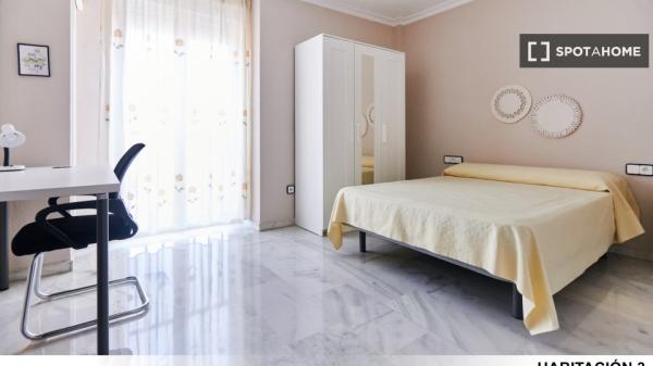 Habitación en piso compartido en alquiler en Villegas, Sevilla