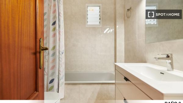 Habitación en piso compartido en alquiler en Villegas, Sevilla