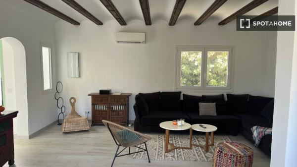 Piso de 3 habitaciones en alquiler en Jávea, Alicante