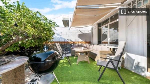 Piso de 3 habitaciones en alquiler en Elche