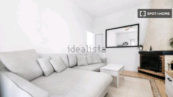 Piso de 3 habitaciones en alquiler en Elche