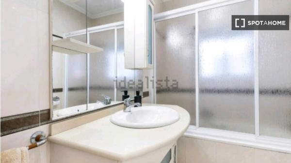 Piso de 3 habitaciones en alquiler en Elche