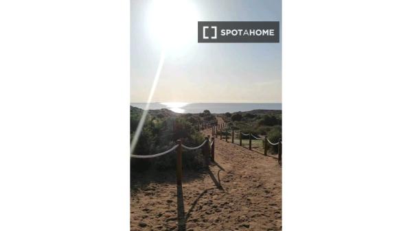 Piso de 3 habitaciones en alquiler en Elche