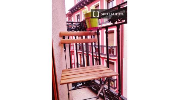 Piso de 2 habitaciones en alquiler en Casco Viejo, Bilbao