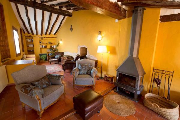 Casa independiente en calle marco, 3