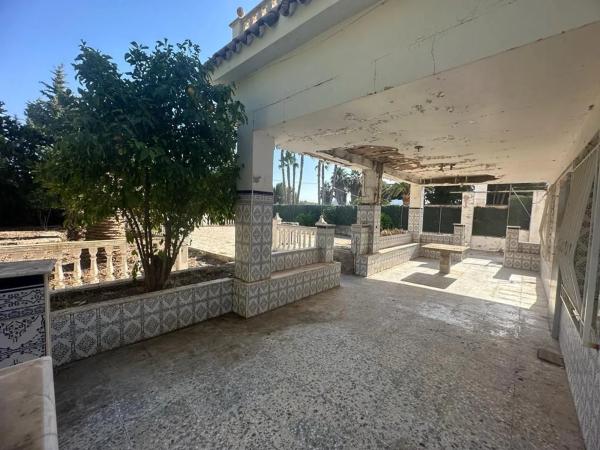 Chalet en via de Alicante