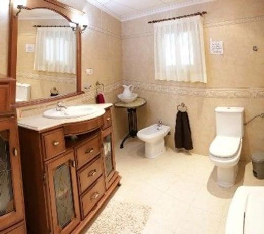 Casa rural en carretera Villena Yecla, 48 km