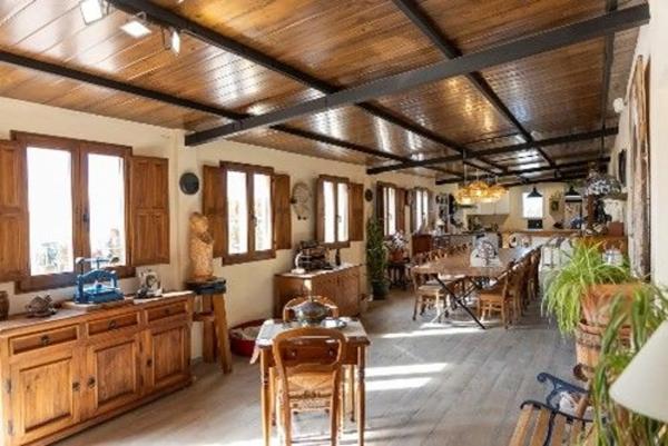 Casa rural en carretera Villena Yecla, 48 km