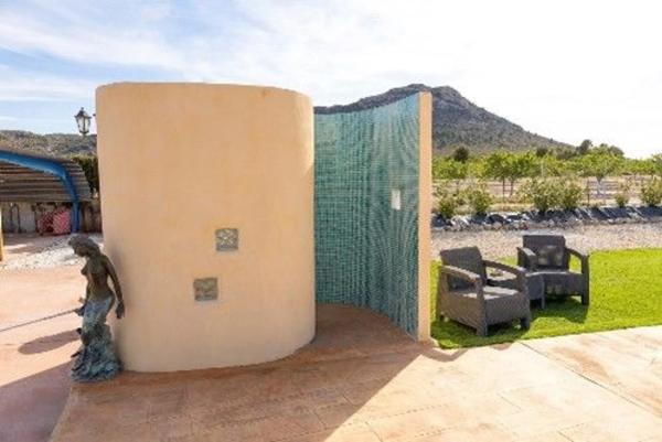 Casa rural en carretera Villena Yecla, 48 km