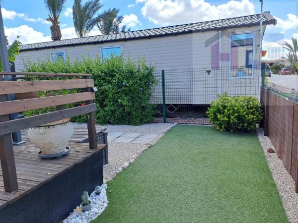 Casa independiente en avenida del Calvario