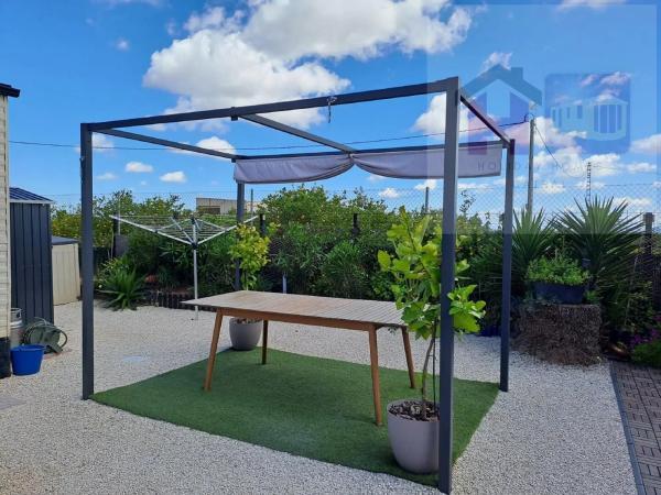 Casa independiente en avenida del Calvario