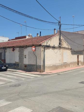 Chalet adosado en calle Vega Baja, 10