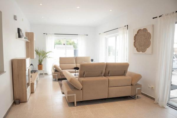 Casa independiente en Partida Lomas Gp. 2, 175