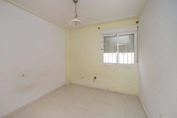 Piso en calle Poeta Fermín Limorte