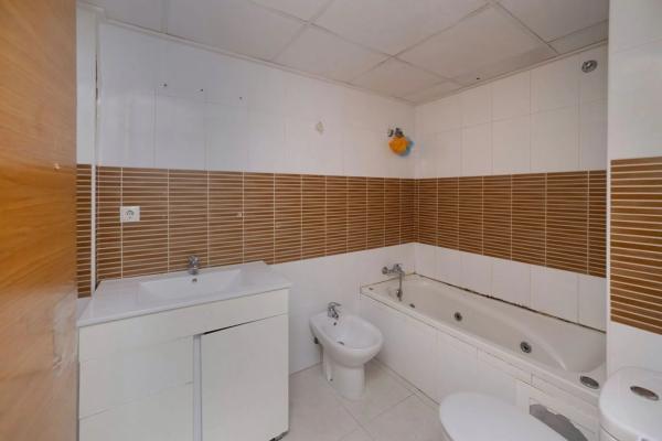 Piso en calle Poeta Fermín Limorte