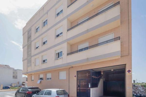 Piso en calle Poeta Fermín Limorte