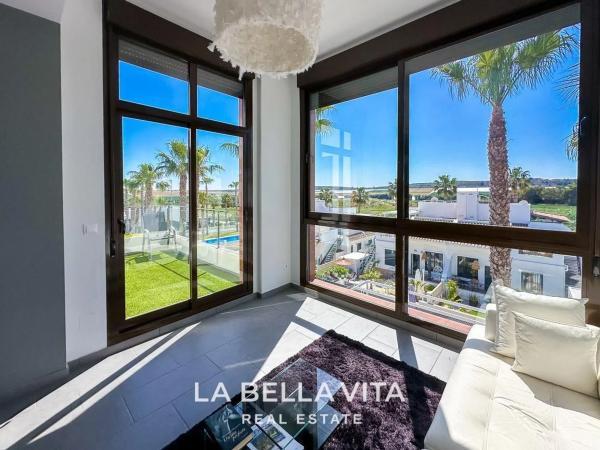 Ático en avenida Antonio Pedrera Soler, 17