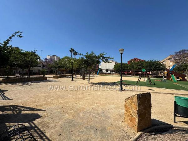 Piso en calle Manuel Follana