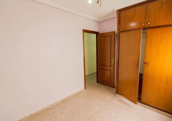 Piso en calle Canalejas