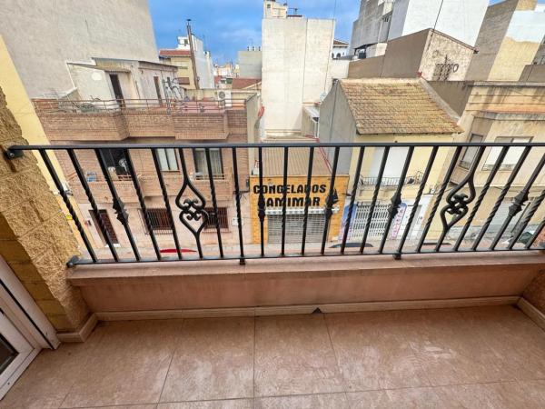 Piso en calle San Francisco, 28