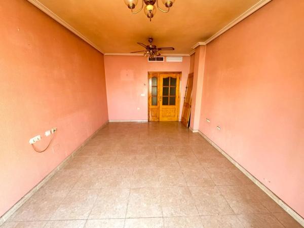 Piso en calle San Francisco, 28