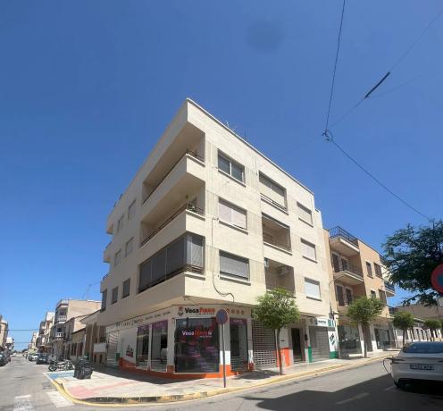 Piso en Cl Comandante Bernabe, 1