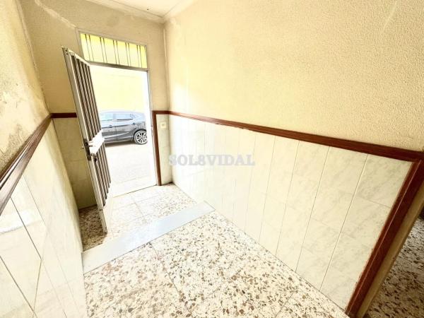 Casa independiente en calle Comandante Bernabé