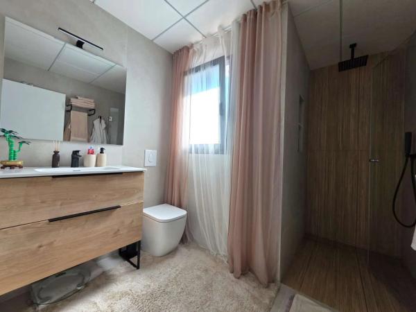 Casa independiente en C. Antonio Buero Vallejo