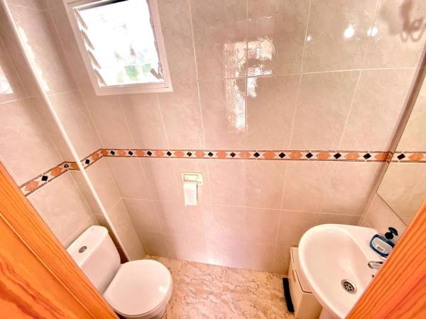 Chalet pareado en calle moncayo