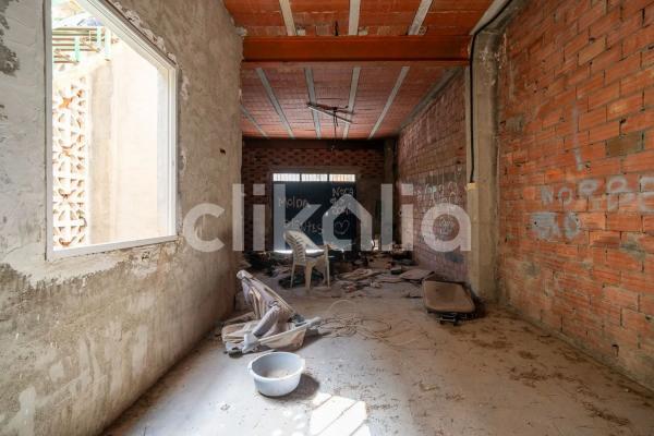 Casa independiente en calle Barrio Nuevo