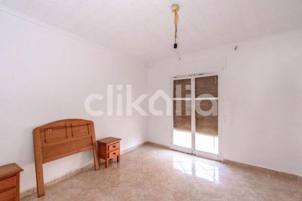 Piso en calle de la Virgen de la Porteria