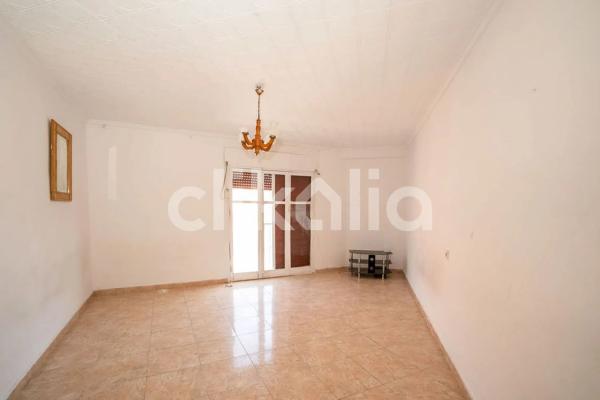 Piso en calle de la Virgen de la Porteria