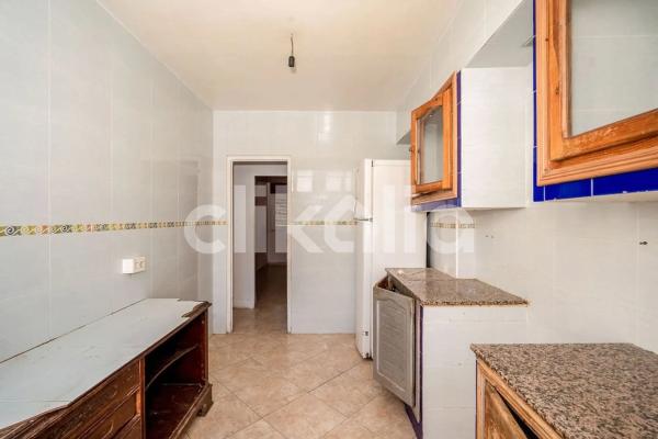 Piso en calle de la Virgen de la Porteria