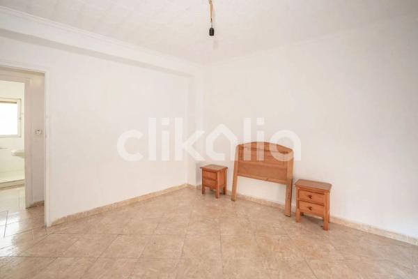 Piso en calle de la Virgen de la Porteria