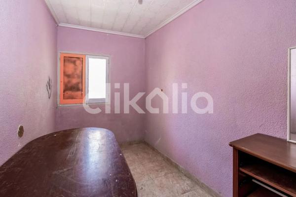 Piso en calle de la Virgen de la Porteria