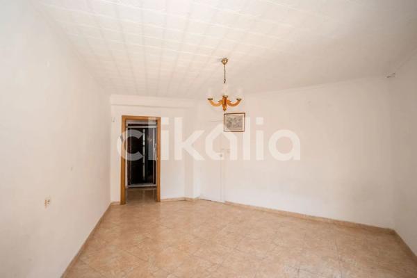 Piso en calle de la Virgen de la Porteria