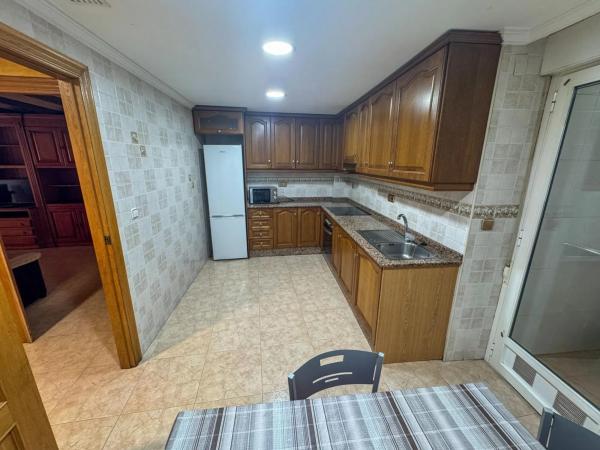 Piso en calle Francisco Zaragoza Ruiz, 6