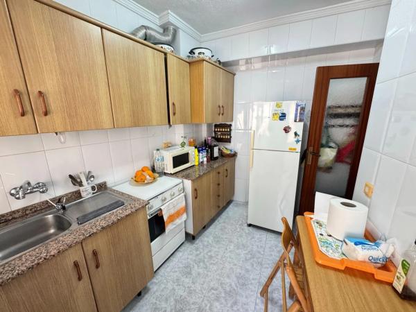 Piso en calle Almirante Cervera, 2