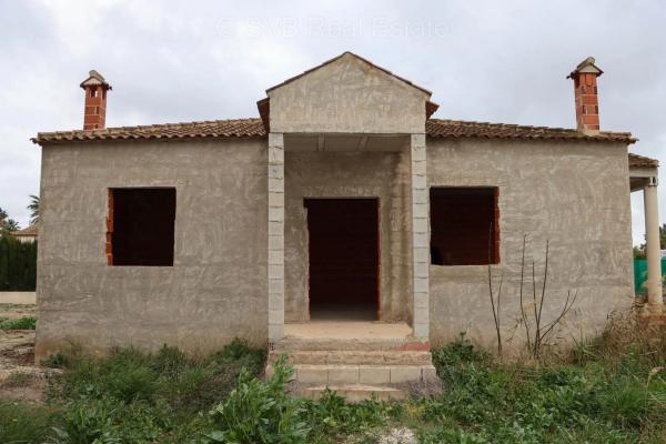 Casa independiente en camino de los Abadia