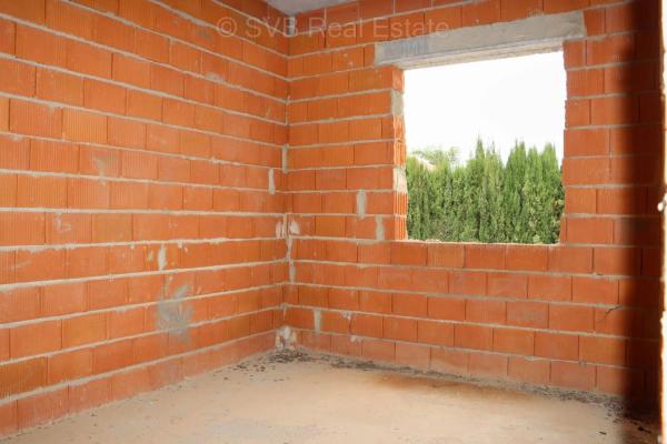 Casa independiente en camino de los Abadia