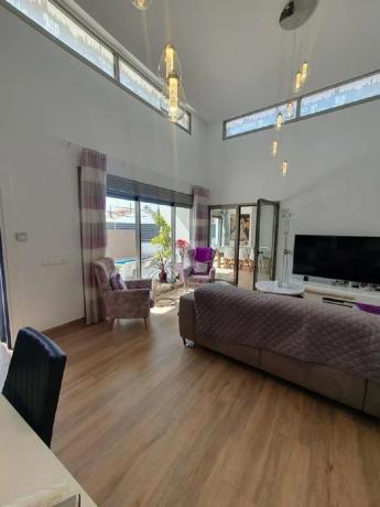 Casa independiente en calle Santa Águeda